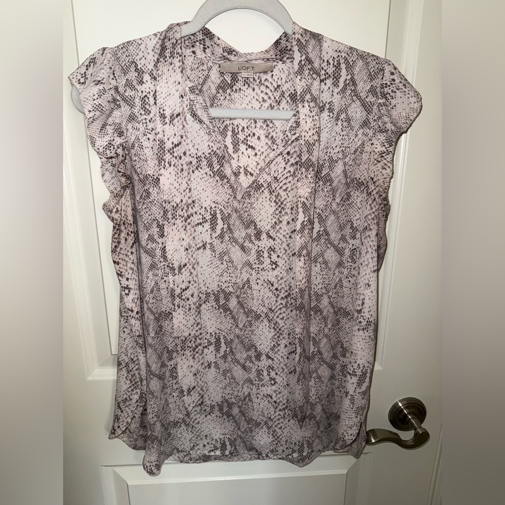 LOFT Women's Snake Print Blouse - Black and White